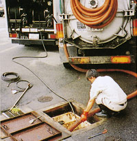 廃棄物収集運搬処理業務